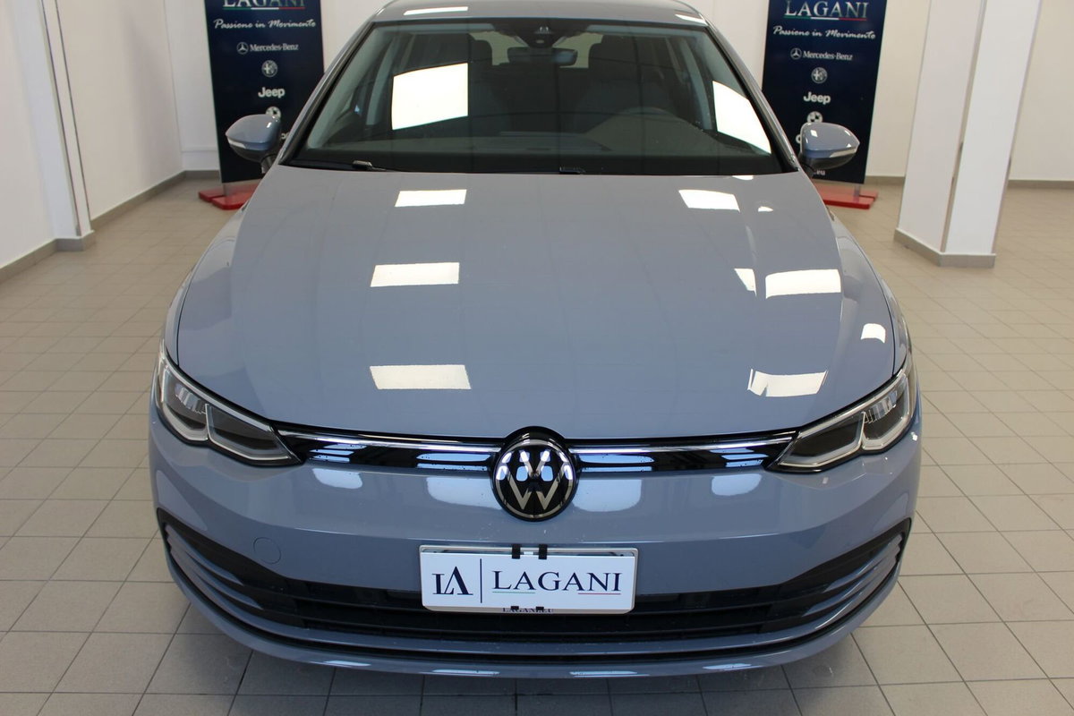 Volkswagen Golf 2.0 TDI DSG SCR Life (2)