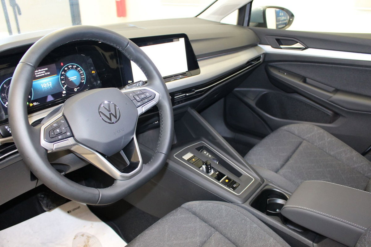 Volkswagen Golf 2.0 TDI DSG SCR Life (7)