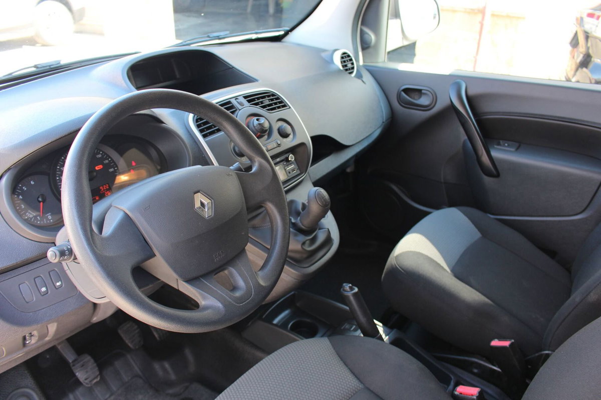 Renault Kangoo 1.5 dCi 75CV F.AP. 4p. Express (7)
