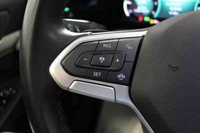 Volkswagen Golf 2.0 TDI SCR Life (11)