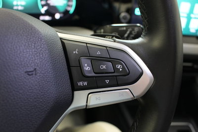 Volkswagen Golf 2.0 TDI SCR Life (12)