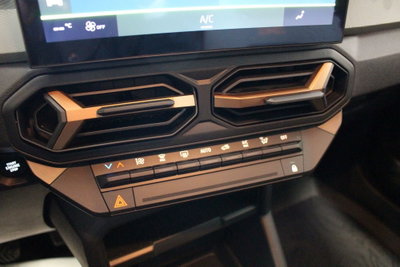 Dacia Duster 1.0 Eco-G Extreme 100cv (12)