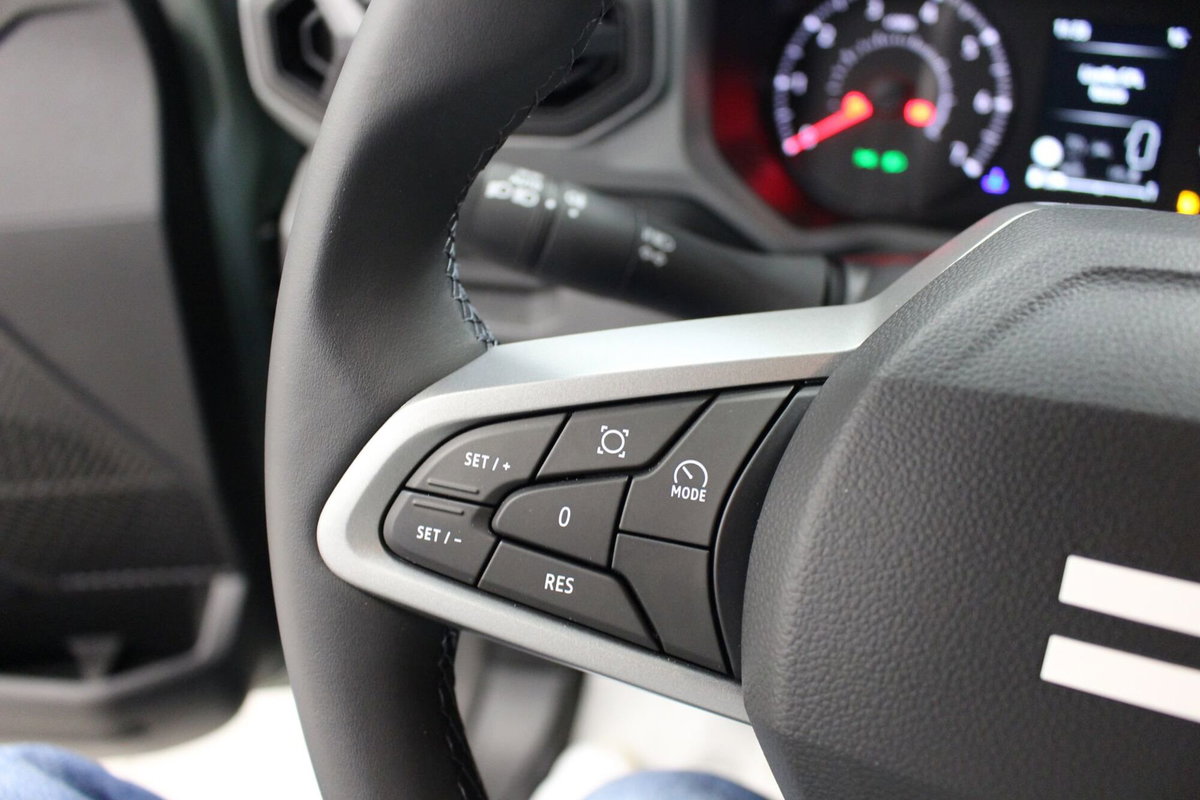 Dacia Duster 1.0 Eco-G Essential 100cv (13)