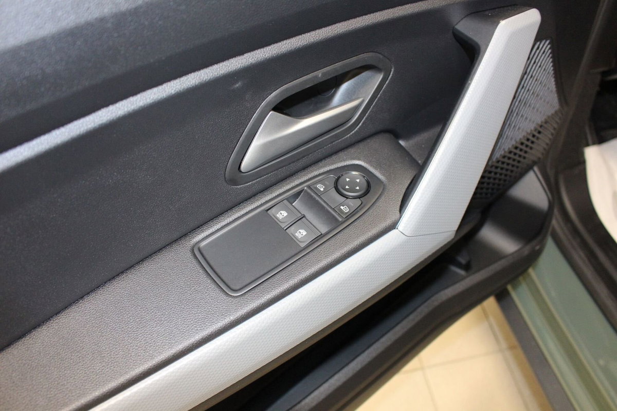Dacia Duster 1.0 Eco-G Essential 100cv (16)