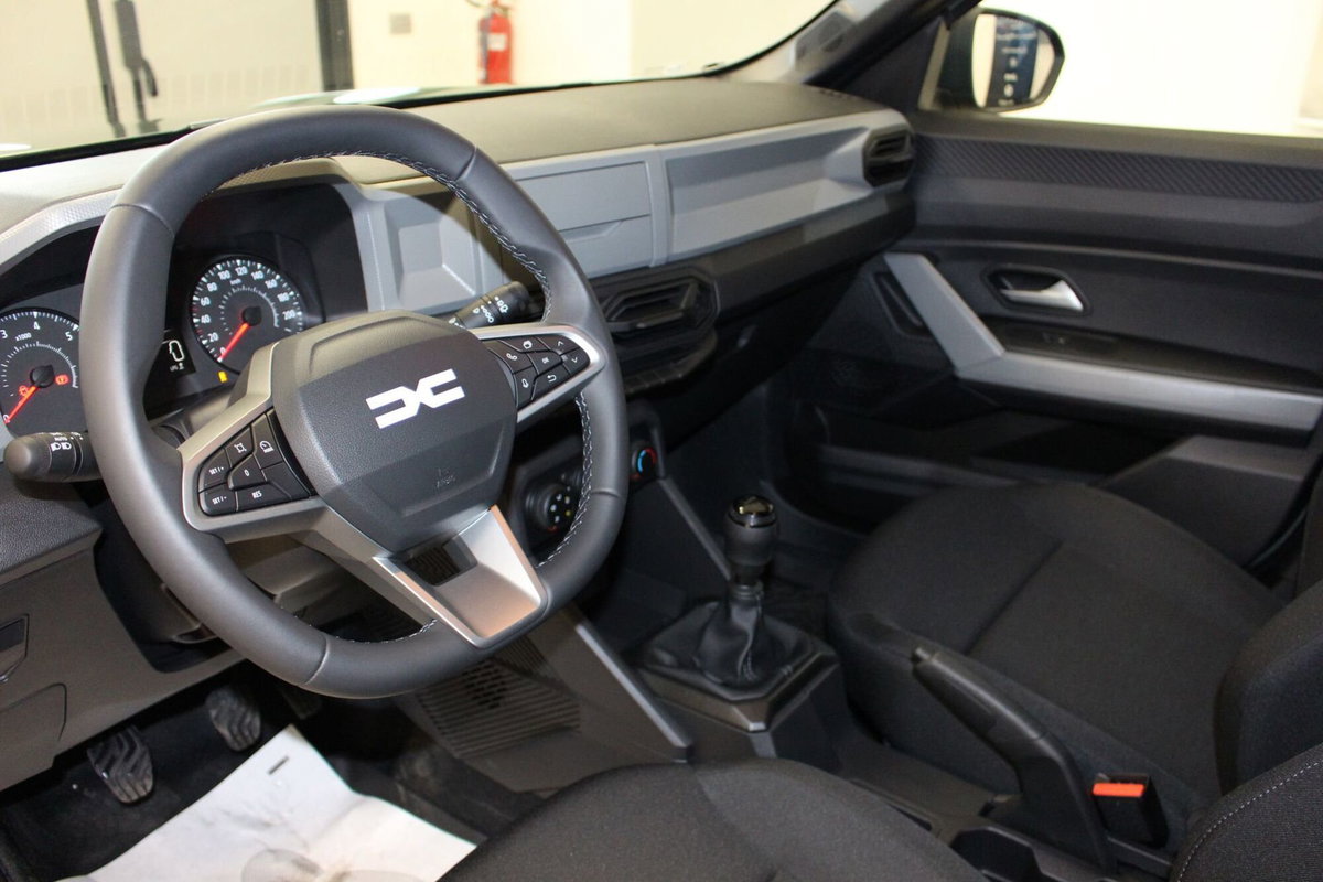 Dacia Duster 1.0 Eco-G Essential 100cv (7)