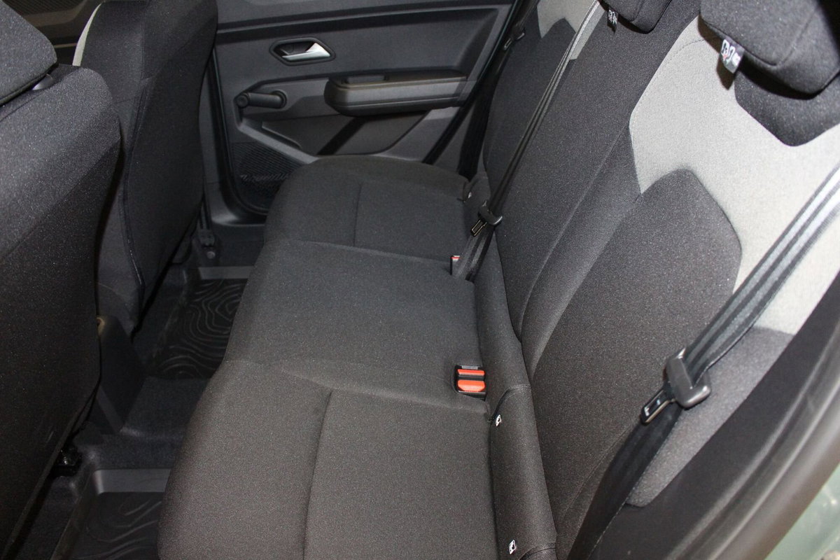 Dacia Duster 1.0 Eco-G Essential 100cv (9)