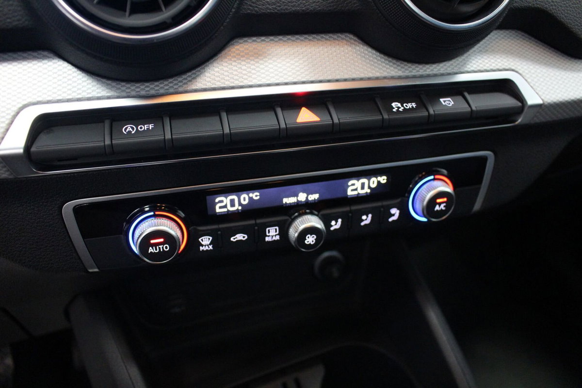 Audi Q2 Q2 35 TDI quattro S tronic Business Plus (13)