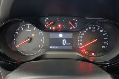 Opel Corsa 1.5 D 100 CV Edition (10)