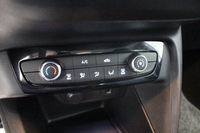 Opel Corsa 1.5 D 100 CV Edition (13)