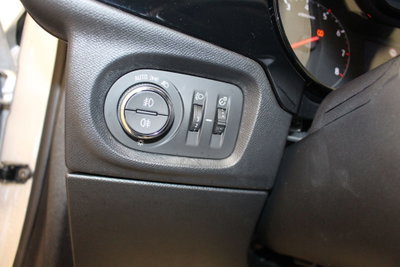 Opel Corsa 1.5 D 100 CV Edition (19)