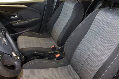 Opel Corsa 1.5 D 100 CV Edition (8)