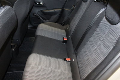 Opel Corsa 1.5 D 100 CV Edition (9)