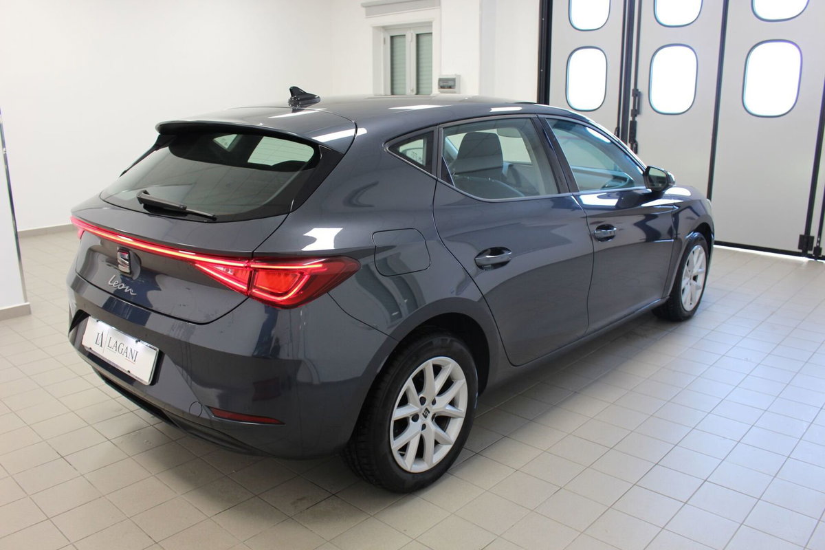 SEAT Leon 2.0 tdi Style 150cv dsg (4)