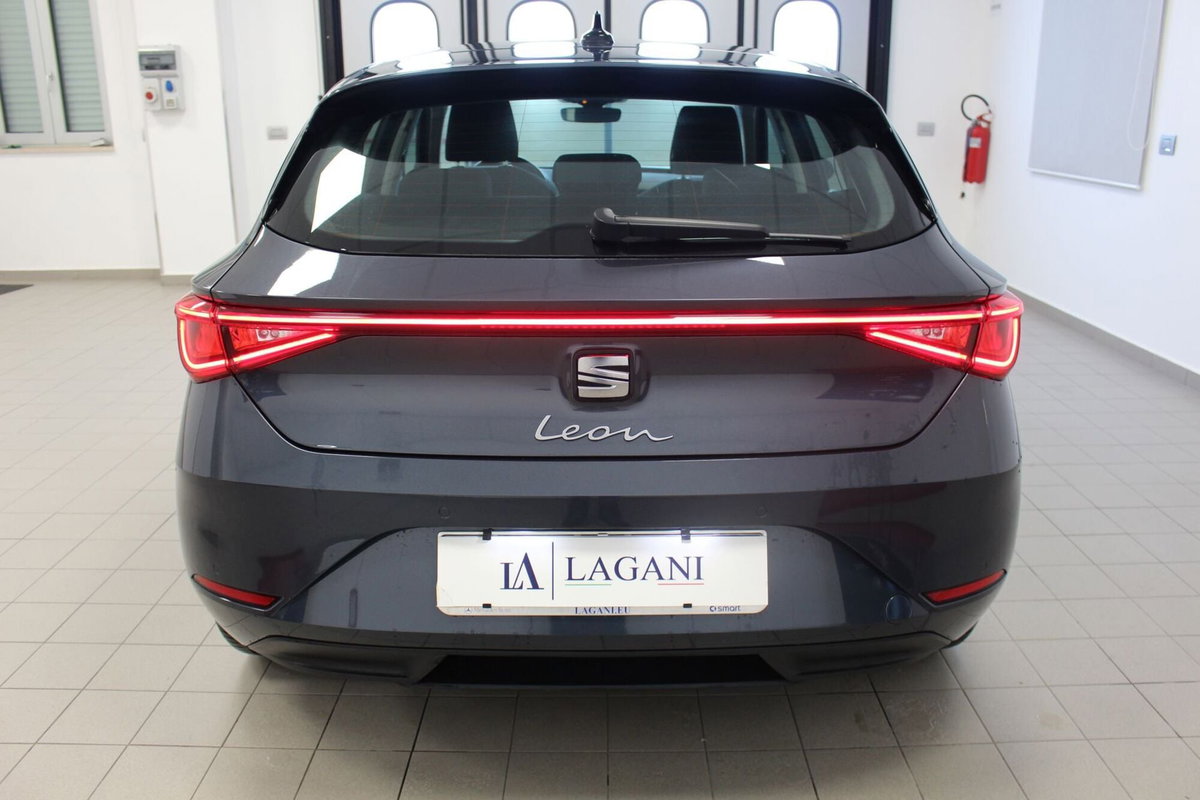 SEAT Leon 2.0 tdi Style 150cv dsg (6)