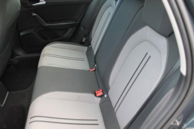 SEAT Leon 2.0 tdi Style 150cv dsg (9)
