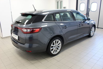 Renault Mégane Sporter Blue dCi 115 CV EDC Intens (4)