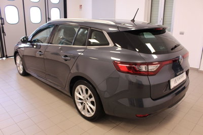 Renault Mégane Sporter Blue dCi 115 CV EDC Intens (6)