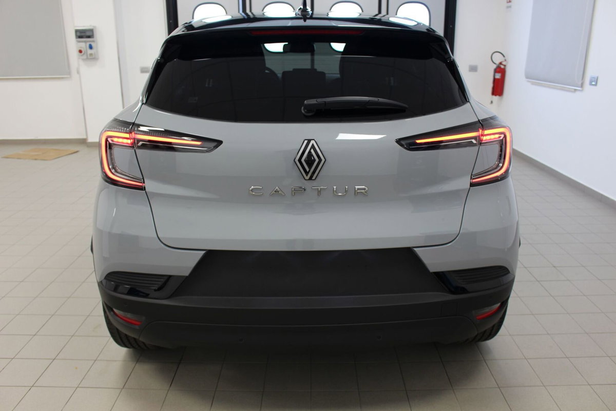 Renault Captur TCe 90 CV Techno (5)