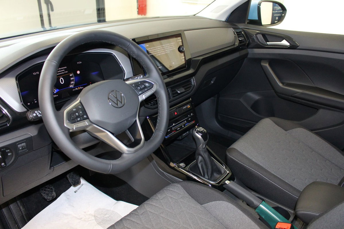 Volkswagen T-Cross 1.0 tsi Edition 95cv (7)