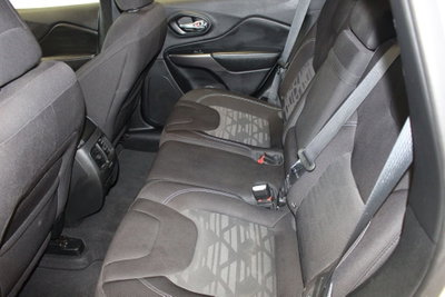 Jeep Cherokee 2.2 Mjt Longitude (10)