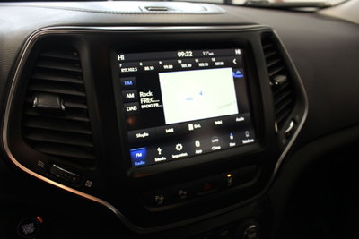Jeep Cherokee 2.2 Mjt Longitude (17)