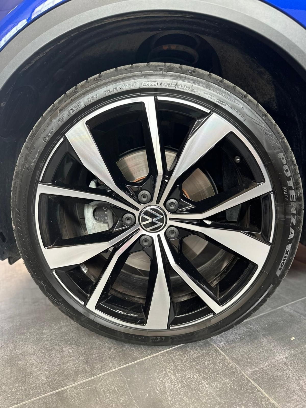 Volkswagen T-Roc 2.0 tdi R-Line 4motion 150cv dsg (10)