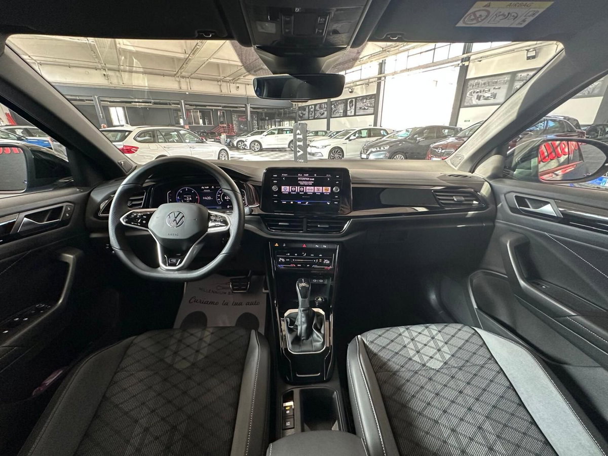Volkswagen T-Roc 2.0 tdi R-Line 4motion 150cv dsg (14)