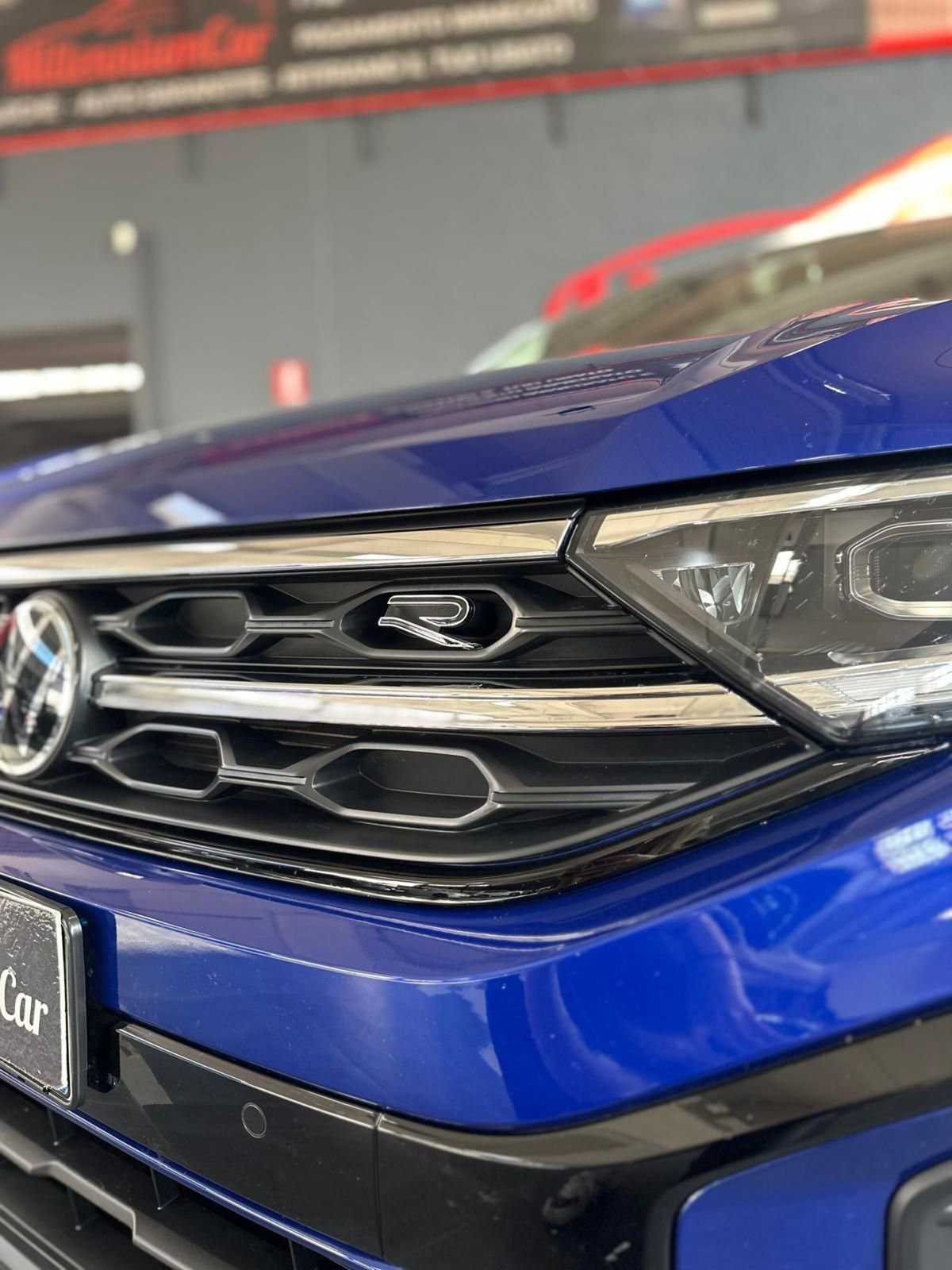 Volkswagen T-Roc 2.0 tdi R-Line 4motion 150cv dsg (3)