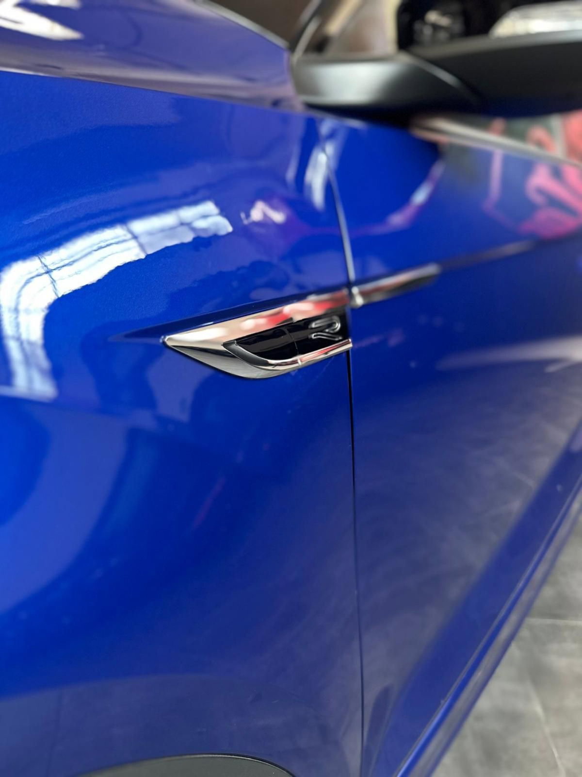 Volkswagen T-Roc 2.0 tdi R-Line 4motion 150cv dsg (6)