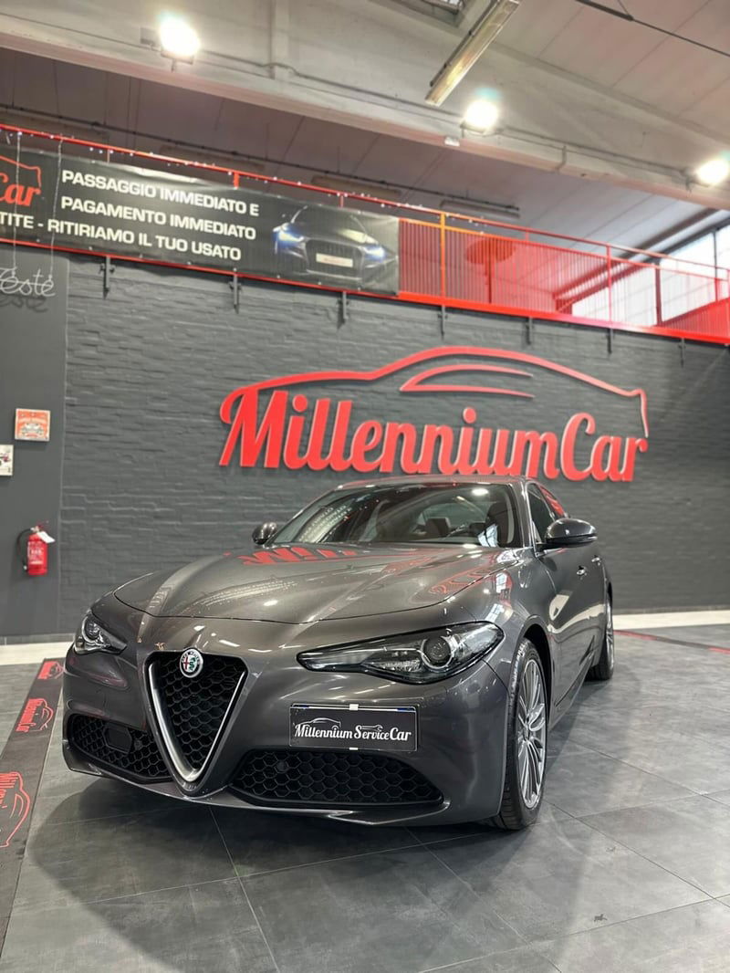 Alfa Romeo Giulia 2.0 Turbo 200 CV AT8 Executive