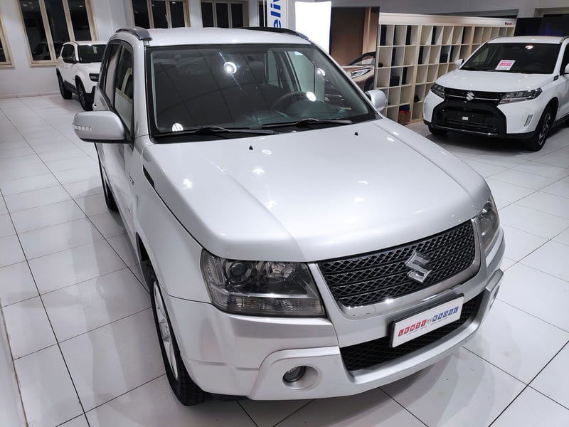 Suzuki Grand Vitara 1.9 DDiS 5 porte Crossover