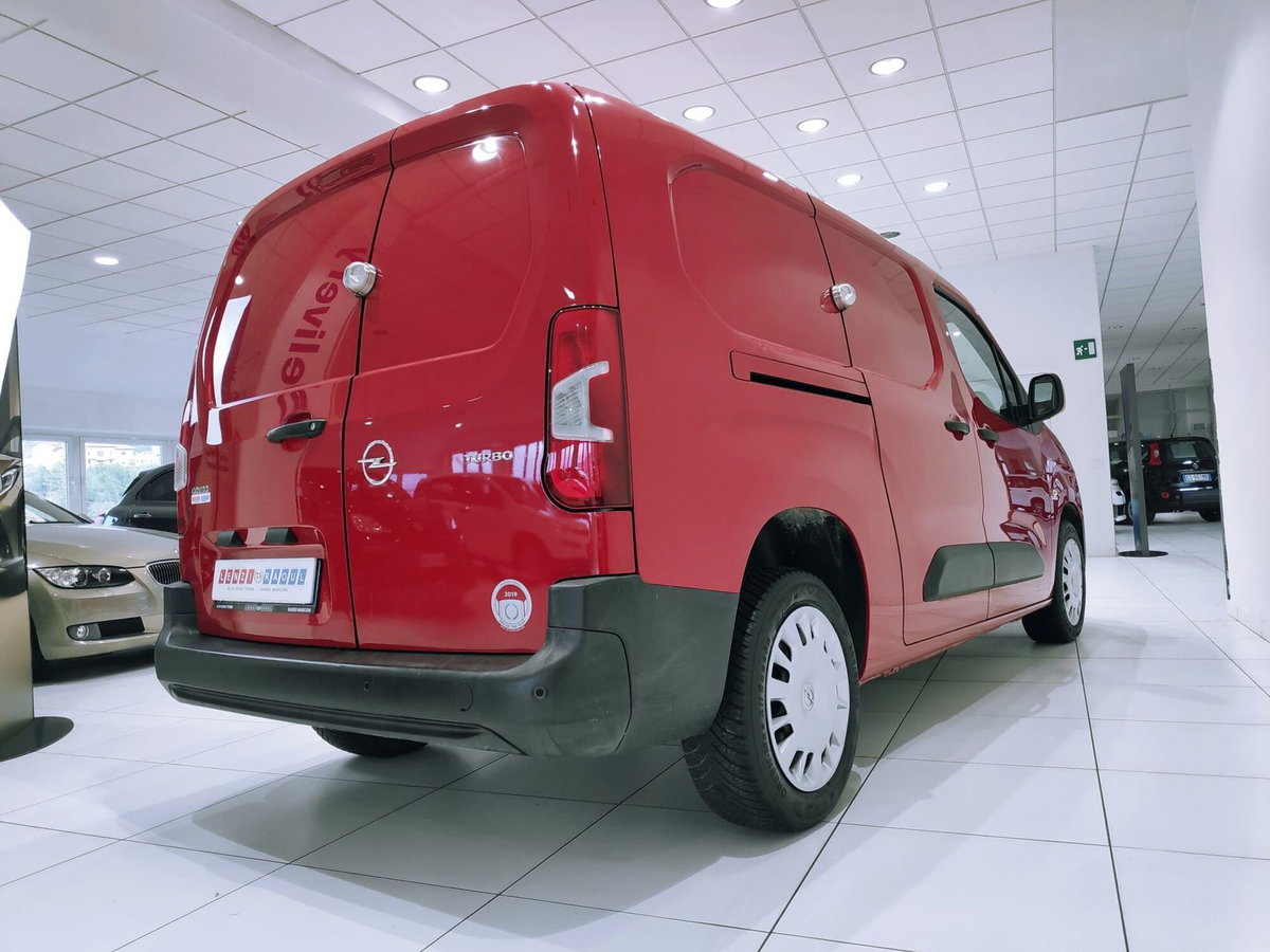 Opel Combo Furgone Cargo XL 1.5 Diesel 130CV PL 950kg Edition (18)
