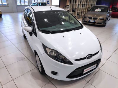 Ford Fiesta 1.4 TDCi 70CV 3 porte Titanium usata