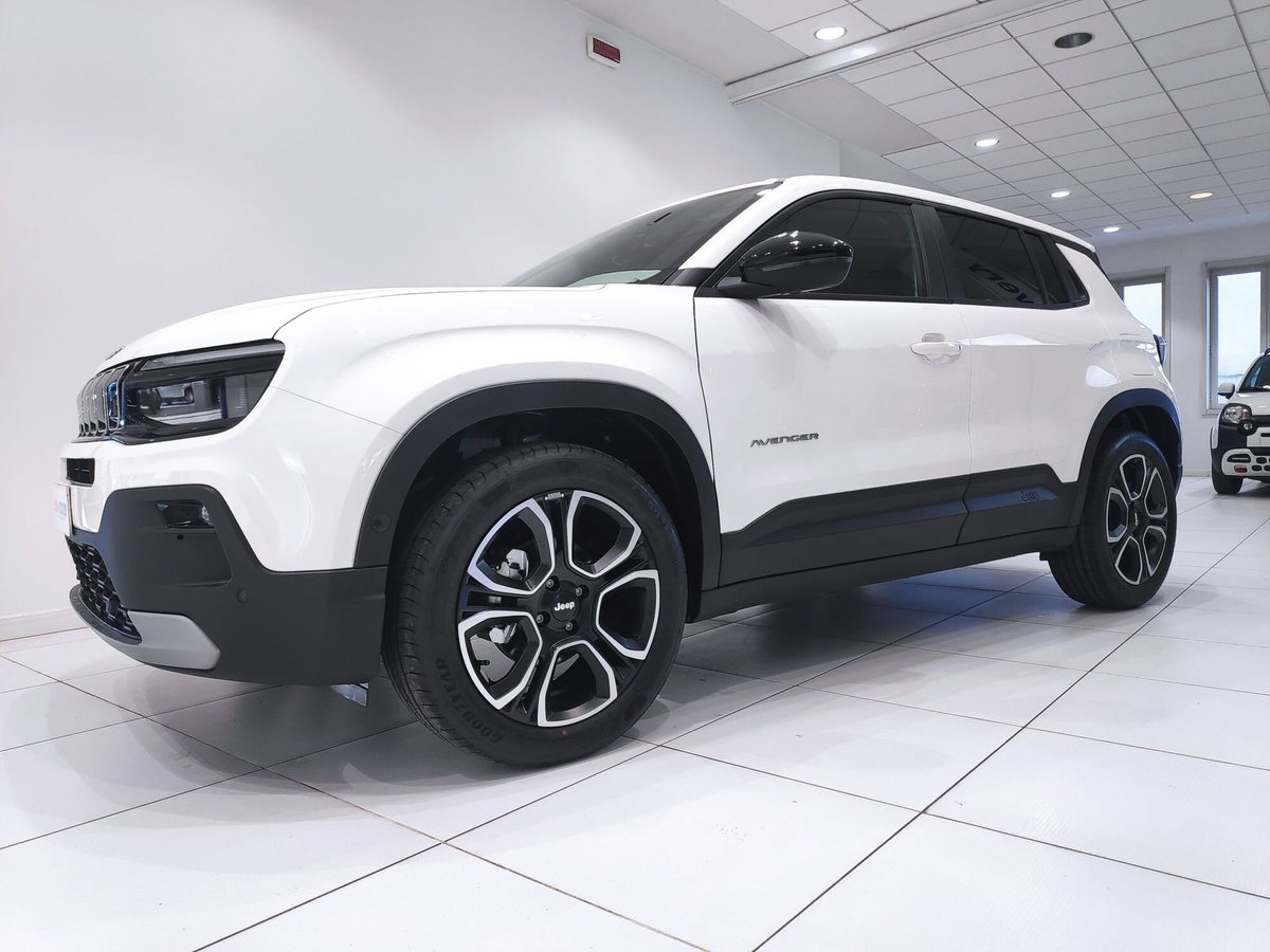 Jeep Avenger 1.2 turbo Summit fwd 100cv (13)