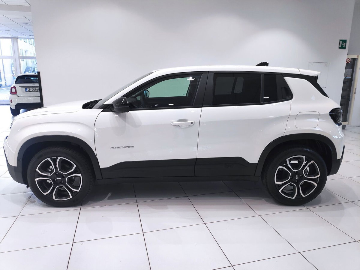 Jeep Avenger 1.2 turbo Summit fwd 100cv (2)