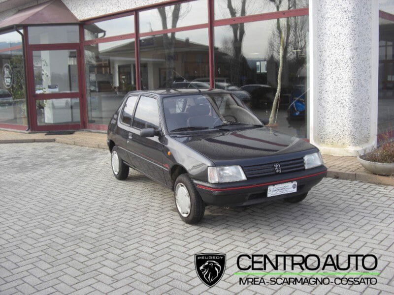Peugeot 205 3 porte Look
