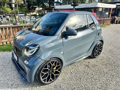 smart Fortwo Cabrio 1000 72 kW cabrio BRABUS usata