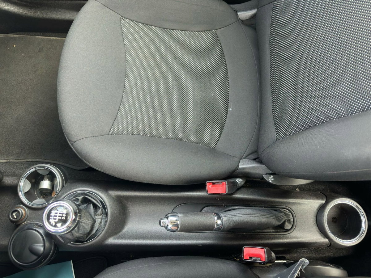 MINI Mini 1.6 16V One D (15)