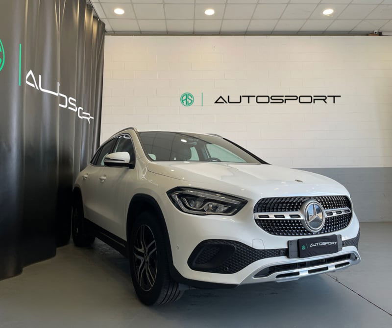 Mercedes-Benz GLA SUV 200 Automatic 4Matic Sport Plus