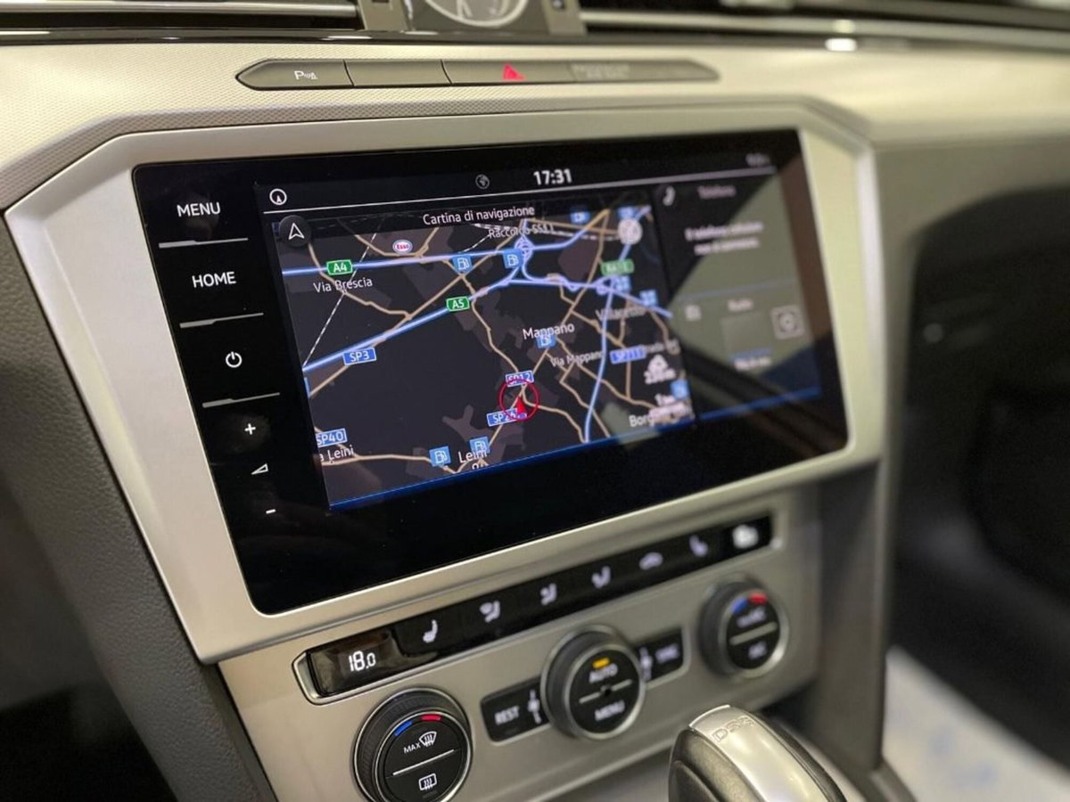 Volkswagen Passat Variant 2.0 TDI DSG Executive BlueMotion Tech. (16)