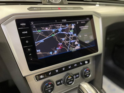 Volkswagen Passat Variant 2.0 TDI DSG Executive BlueMotion Tech. (16)
