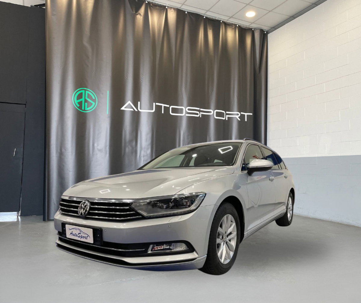 Volkswagen Passat Variant 2.0 TDI DSG Executive BlueMotion Tech. (2)