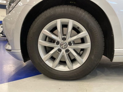 Volkswagen Passat Variant 2.0 TDI DSG Executive BlueMotion Tech. (7)