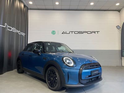 MINI Mini 1.5 Cooper Classic 5 porte usata