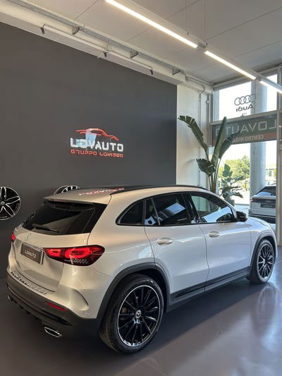 Mercedes-Benz GLA SUV 200 d Automatic Premium