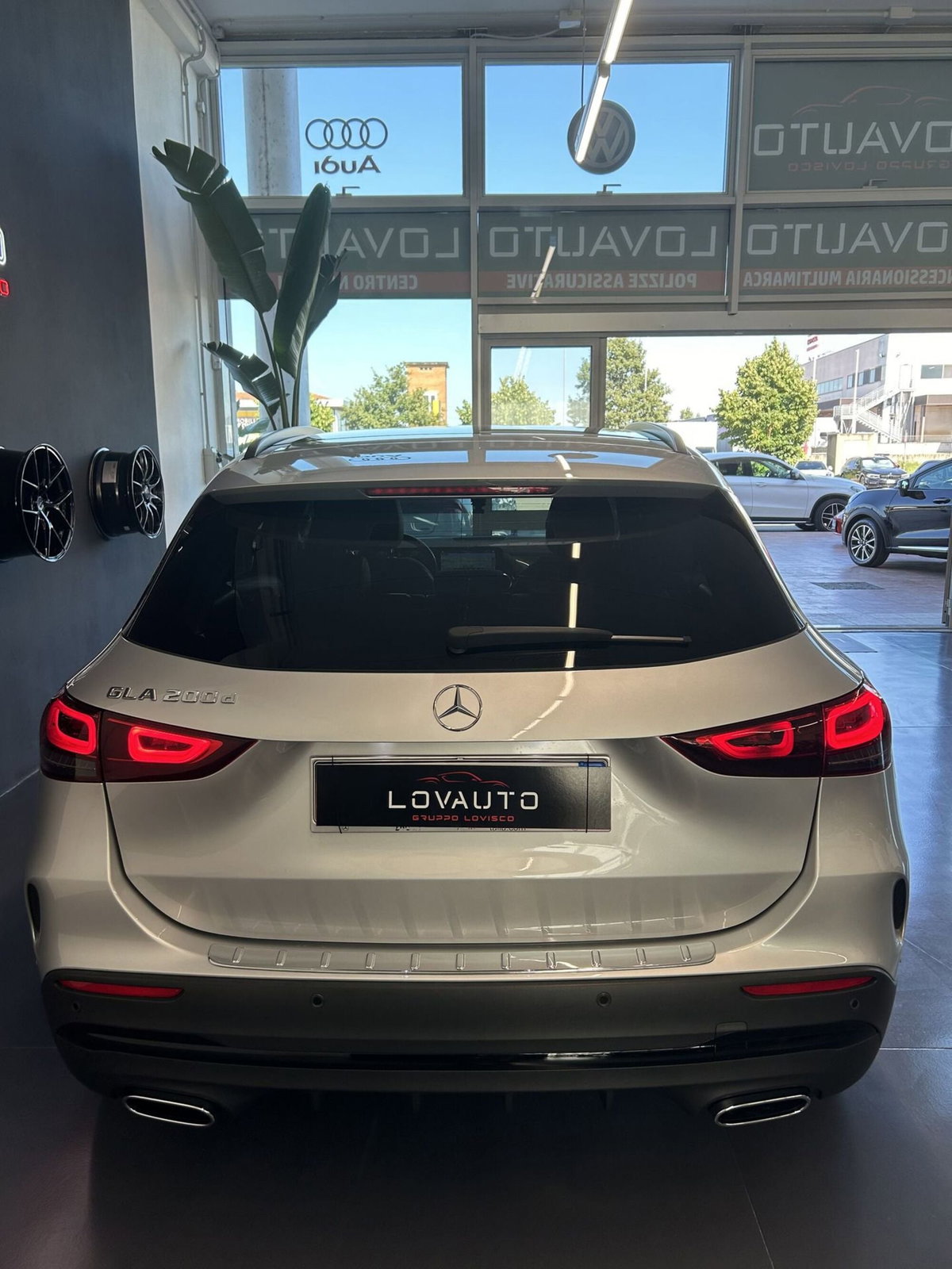 Mercedes-Benz GLA SUV 200 d Automatic Premium (5)