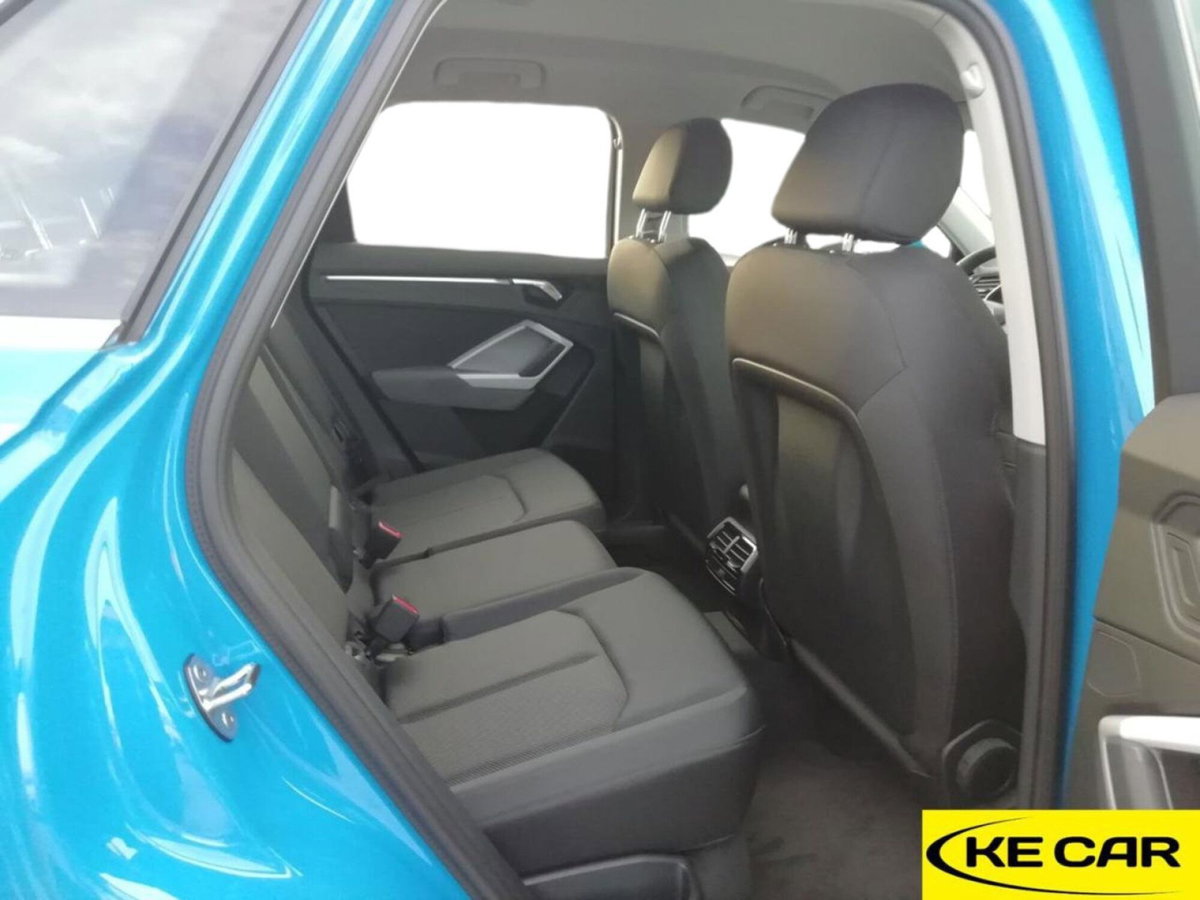 Audi Q3 Sportback 35 TDI quattro S tronic S line edition (10)