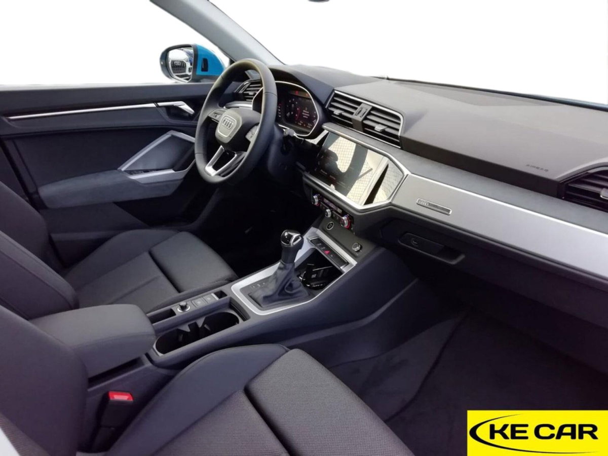 Audi Q3 Sportback 35 TDI quattro S tronic S line edition (11)