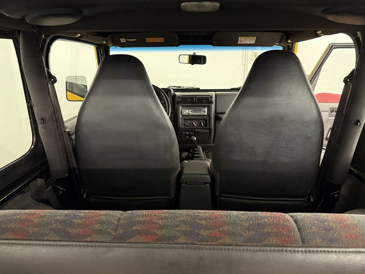 Jeep Wrangler 2.5 cat Sport (9)