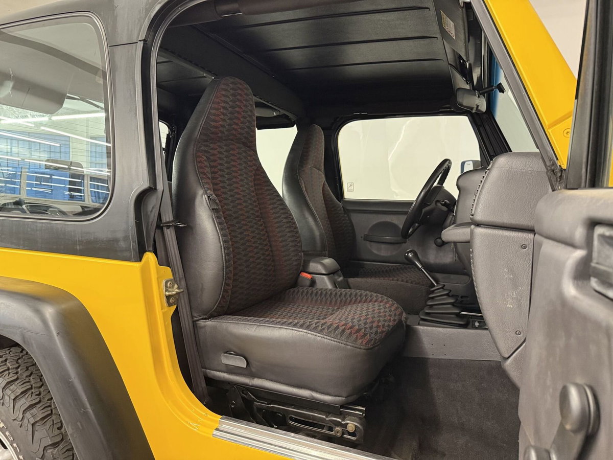 Jeep Wrangler 2.5 cat Sport (7)